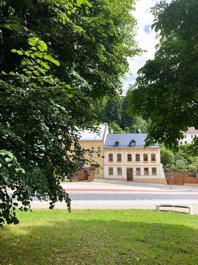 Apartman Jachymov Klinovec Extérieur photo