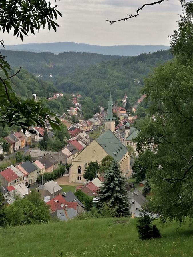 Apartman Jachymov Klinovec Extérieur photo